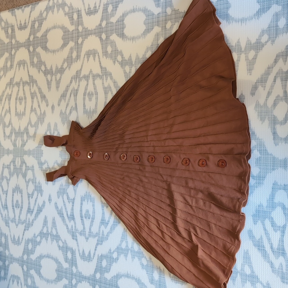 A shappe dress